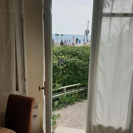 Garden House On The Promenade - Sea View Niza